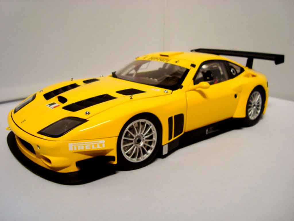 Diecast model cars Ferrari 575 GTC 1/18 Kyosho GTC evoluzione 2005