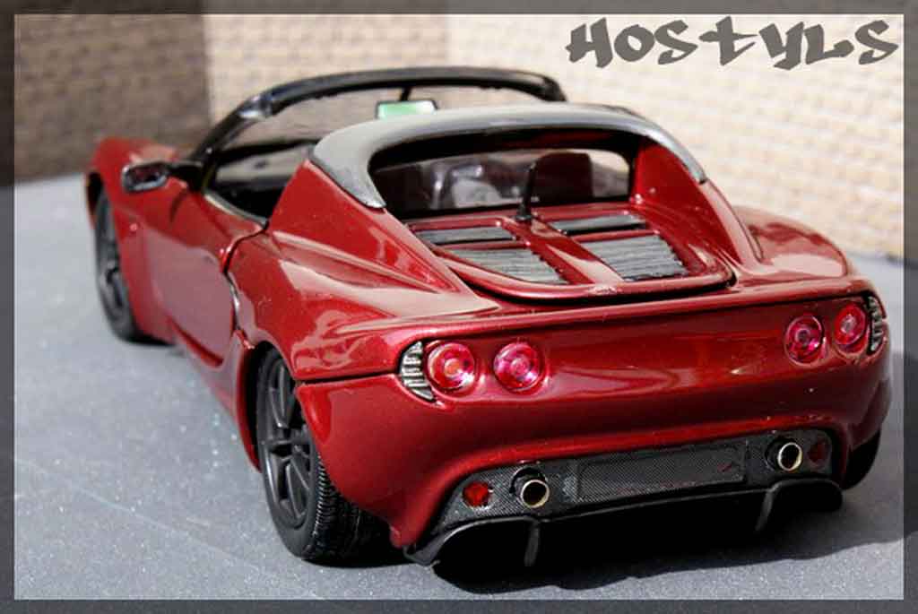 Diecast model cars Lotus Elise 1/43 Spark S1 Type 49 red/white RHD