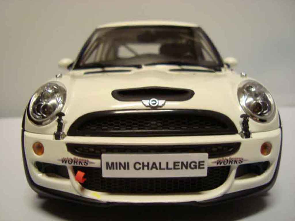 Diecast model cars Mini Cooper JCW 1/18 Kyosho JCW challenge s -  Alldiecast.co.uk