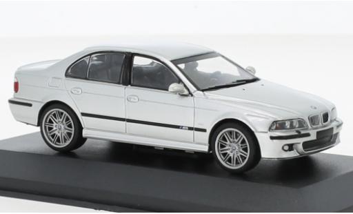 Solido 1/43 - BMW M5 E39 - 2004, Red